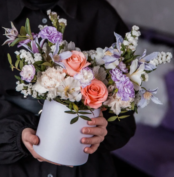 Citrus Blossom & Ivy Bouquet